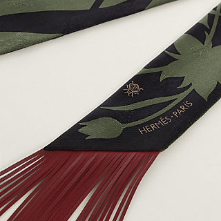 【新品】HERMES ツイリー ブケ・フィナル・アベイユ レザーフリンジ 黒 Twilly 《ブケ・フィナル・アベイユ》 | Hermès - エルメス-公式サイト